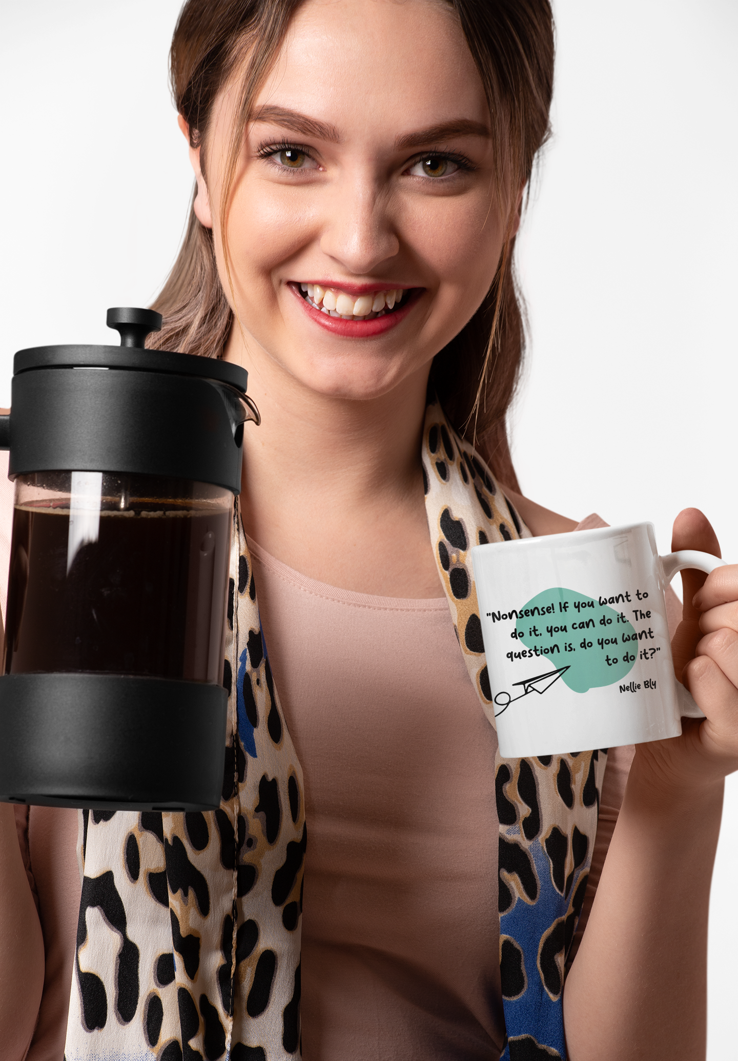 Taza con cita de Mellie Bly