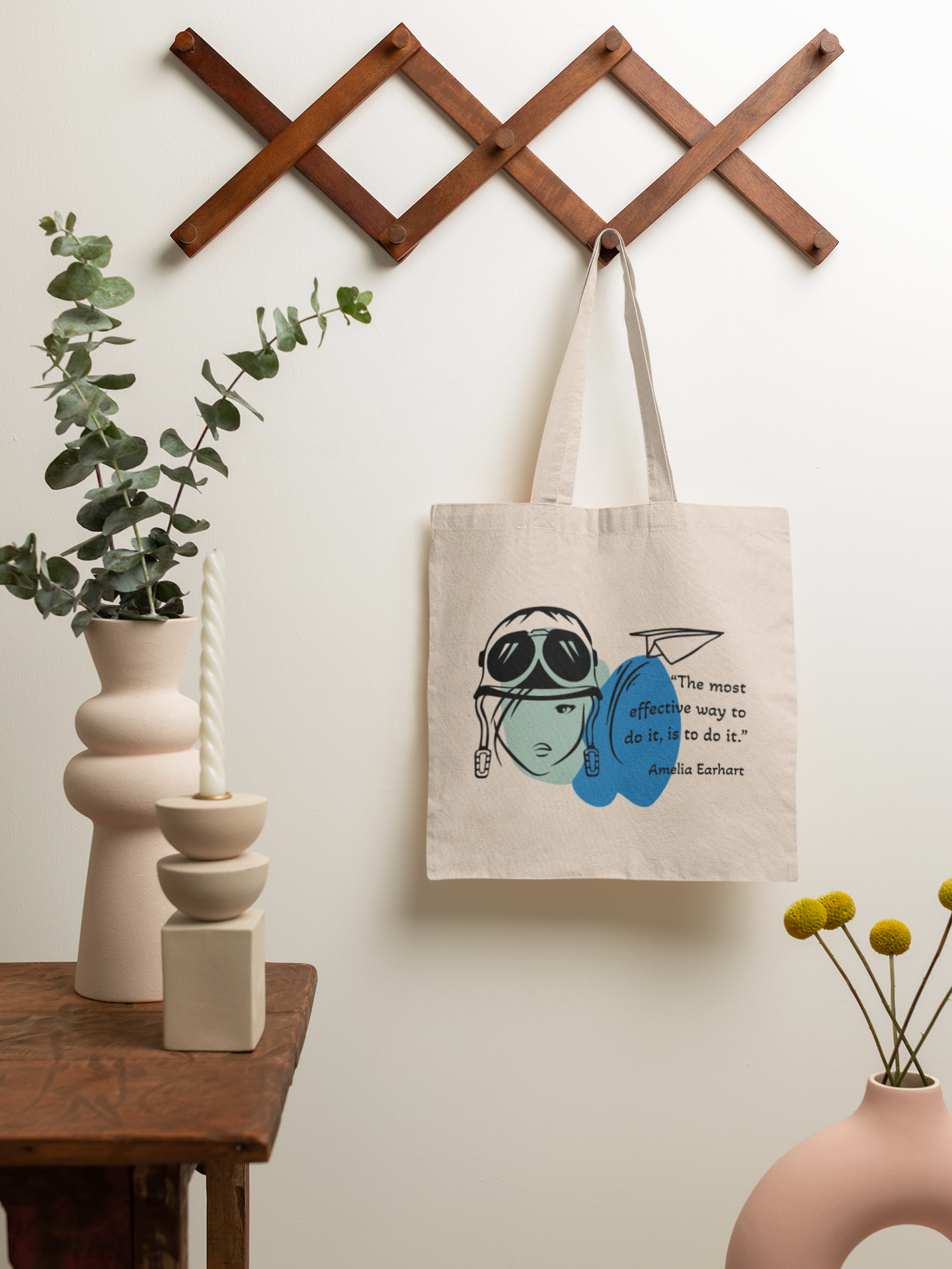 Tote bags Amelia Earhart